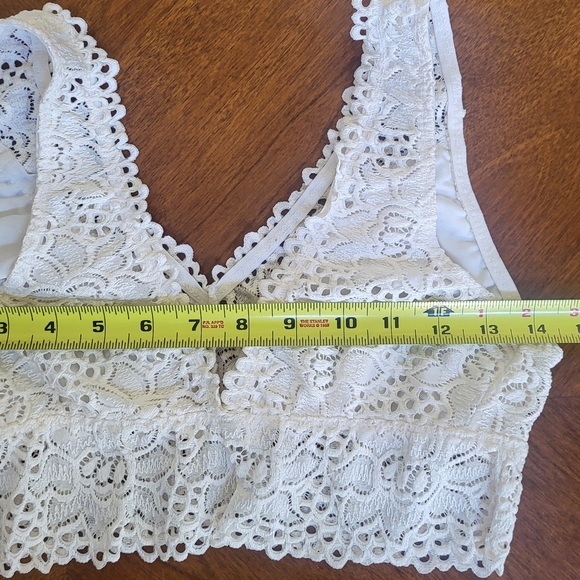 Altar'd State Lace Bralette. Size L - Picture 6 of 9